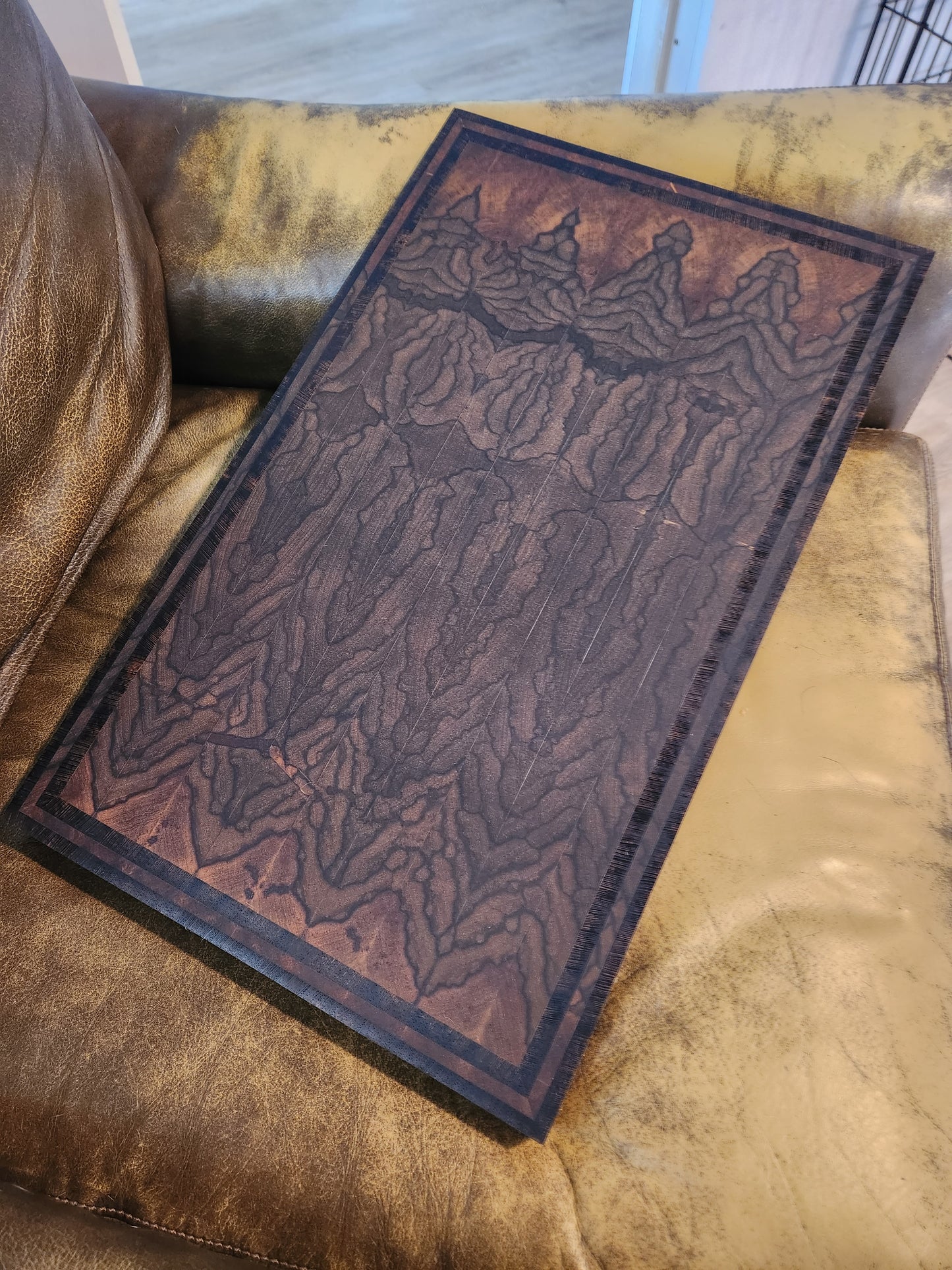 Dragonwood and Wenge Cutting Board: Where Artistry Meets Functionality